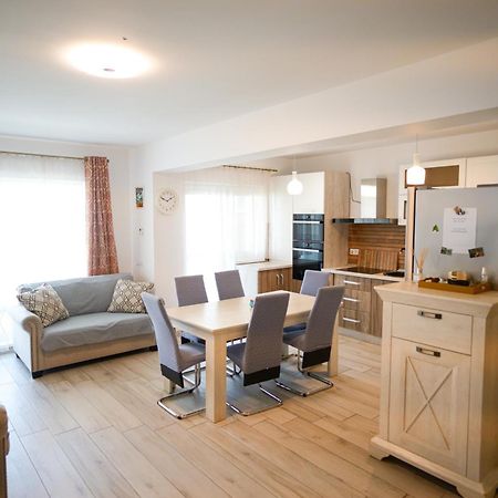 Apartmán Hunyadi Luxury Dna Stanca 1 Sibiu Exteriér fotografie